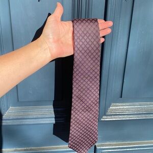 Christian Dior Silk Tie in Classic Geometric Diamond Pattern
